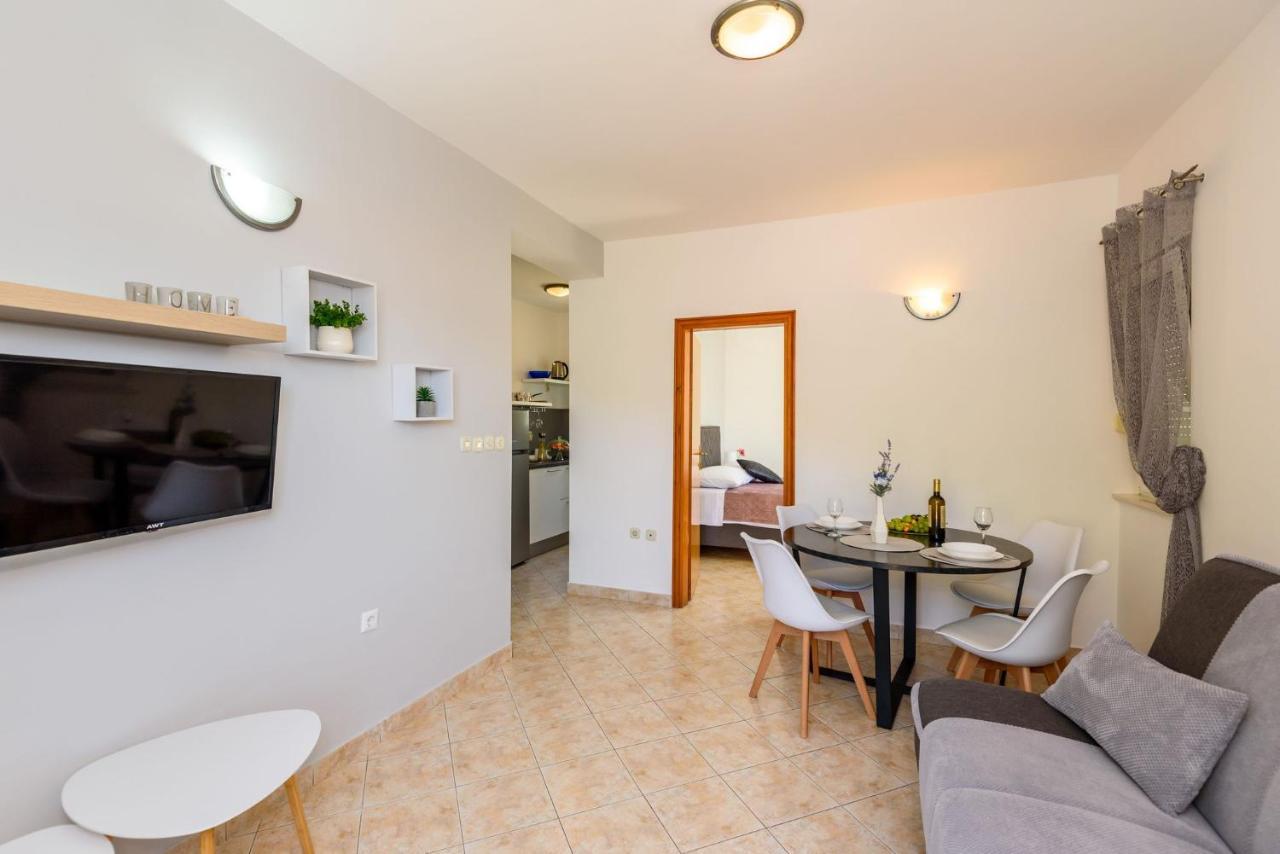 Apartments Bjelis Klek Exterior photo